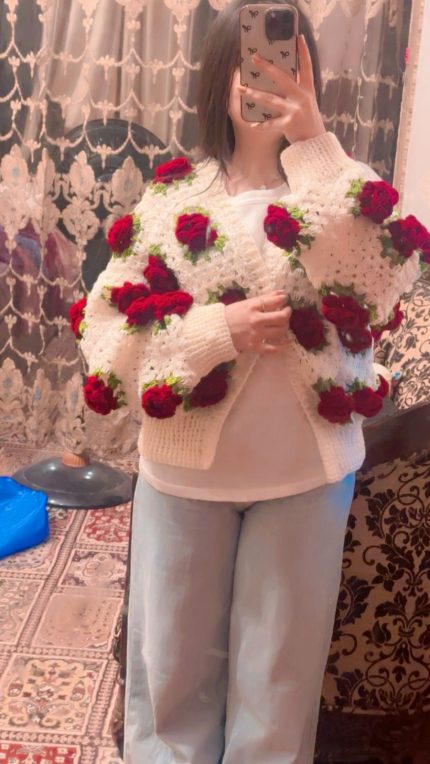 Fleur 3D Bloom Cardigan